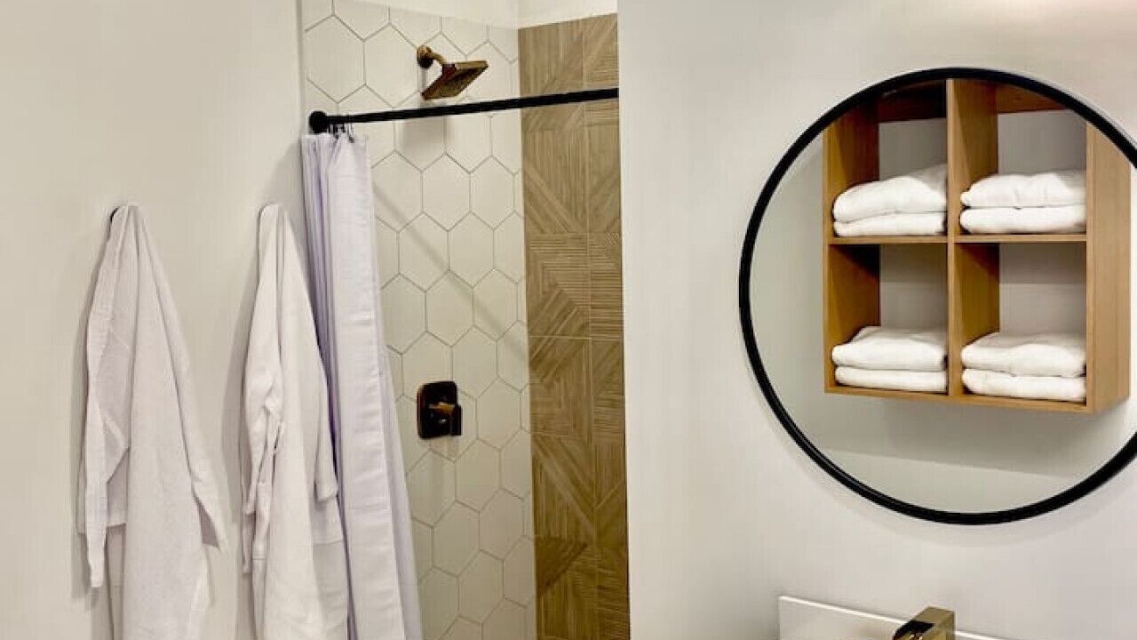 Photo of Bathroom in Lot 61