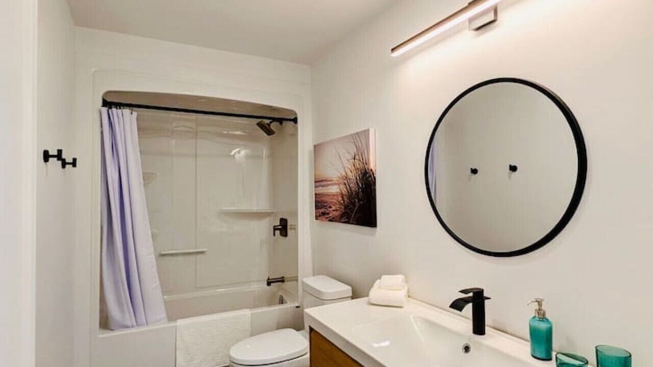 Photo of Bathroom in Lot 61