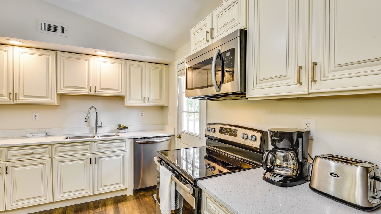 Photo of Kitchen in Shorewood-Tower Hills-Harbert