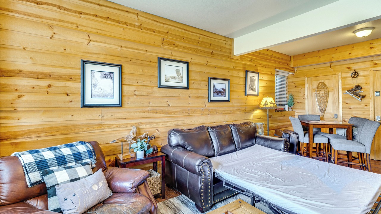 Photo of Livingroom in Spring Valley