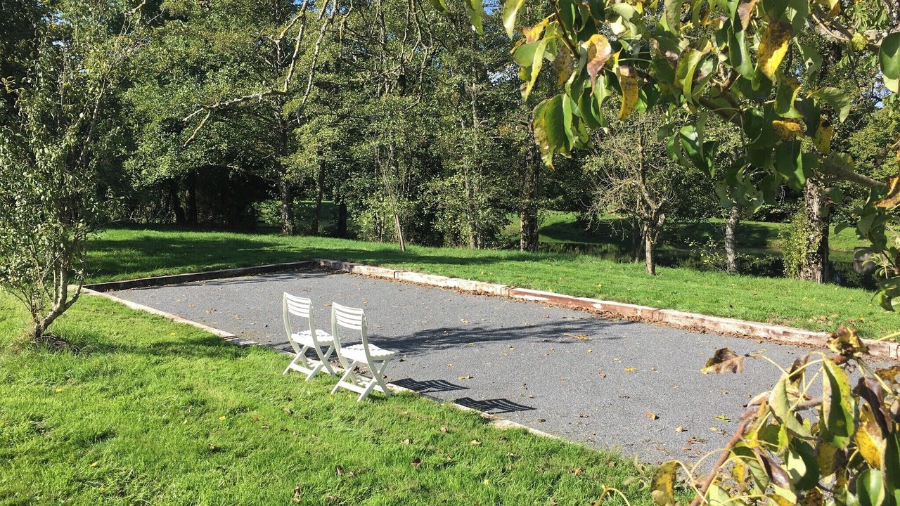 Photo of Outdoor in Warnecourt