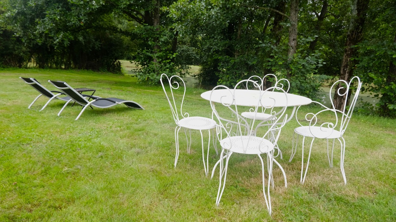 Photo of Outdoor in Warnecourt