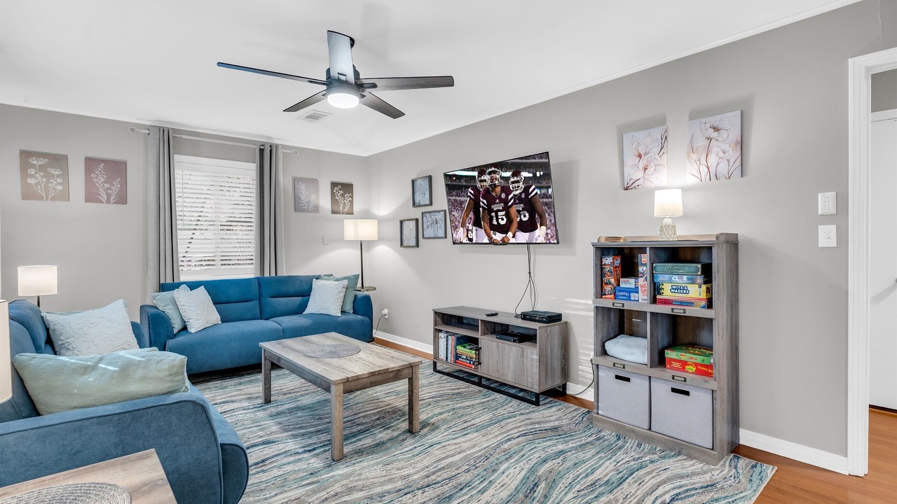 Photo of Livingroom in Starkville