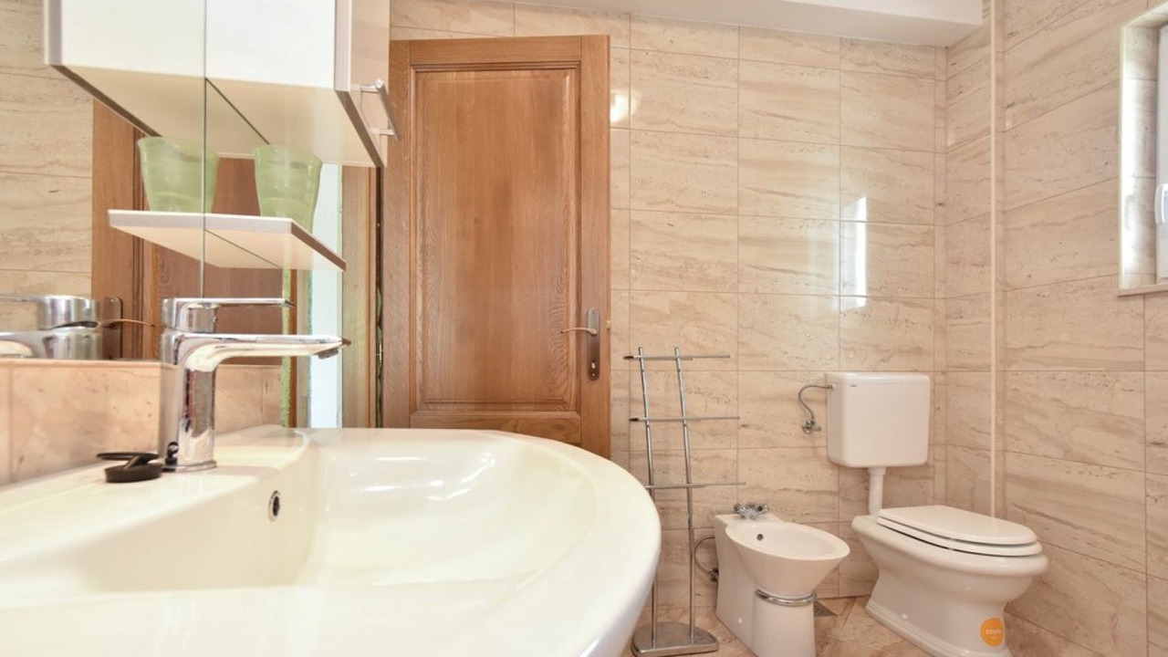 Photo of Bathroom in Dicmo