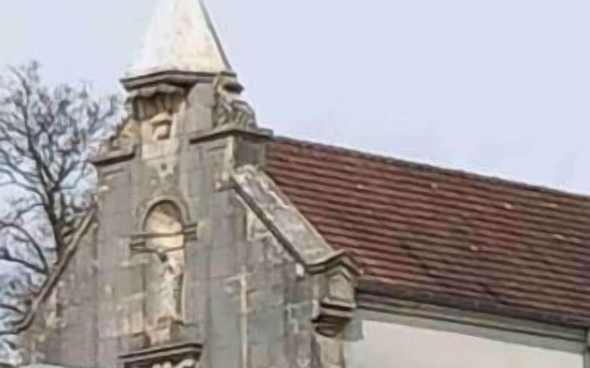 Photo of Others in Gourgeon