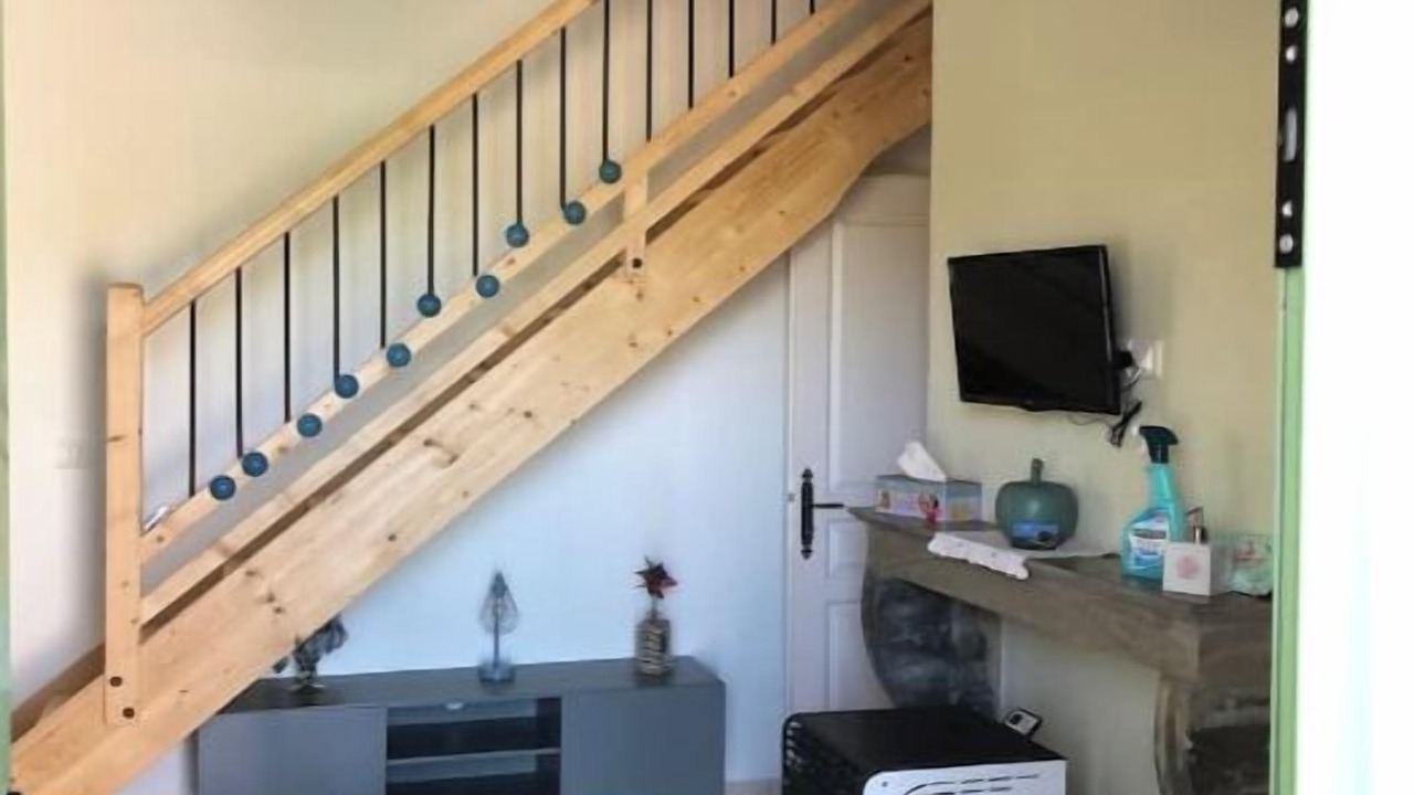 Photo of Others in Gourgeon