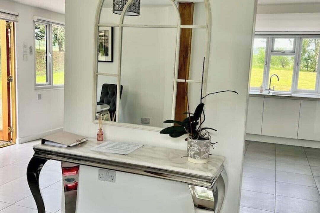 Photo of Others in Charing