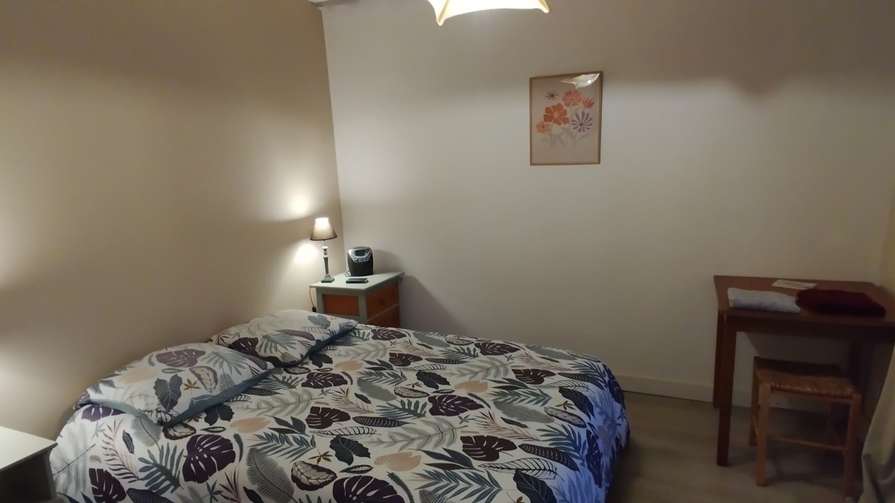 Photo of Bedroom in Lamothe-Montravel