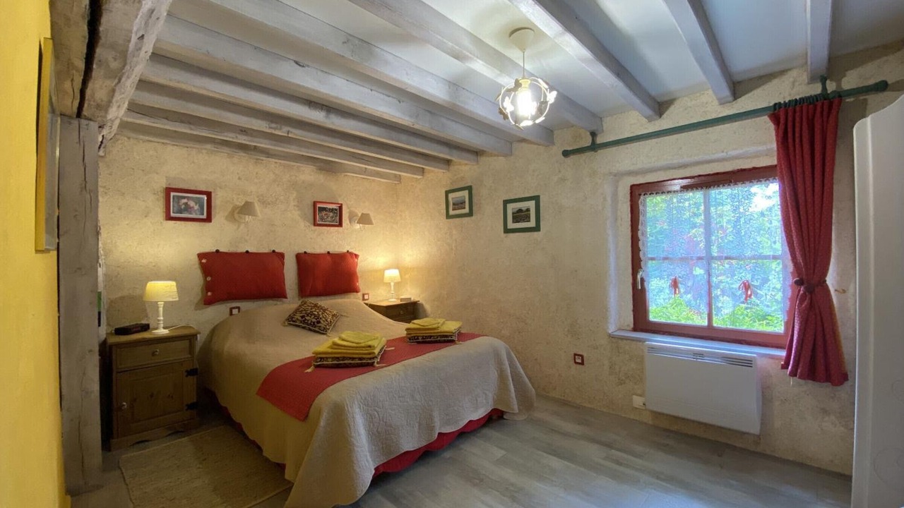 Photo of Bedroom in Sainte-Opportune