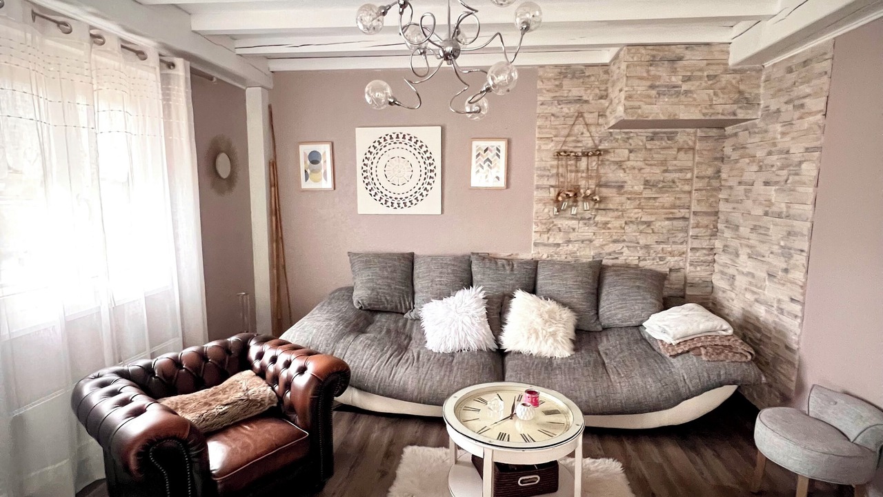 Photo of Livingroom in Ornans