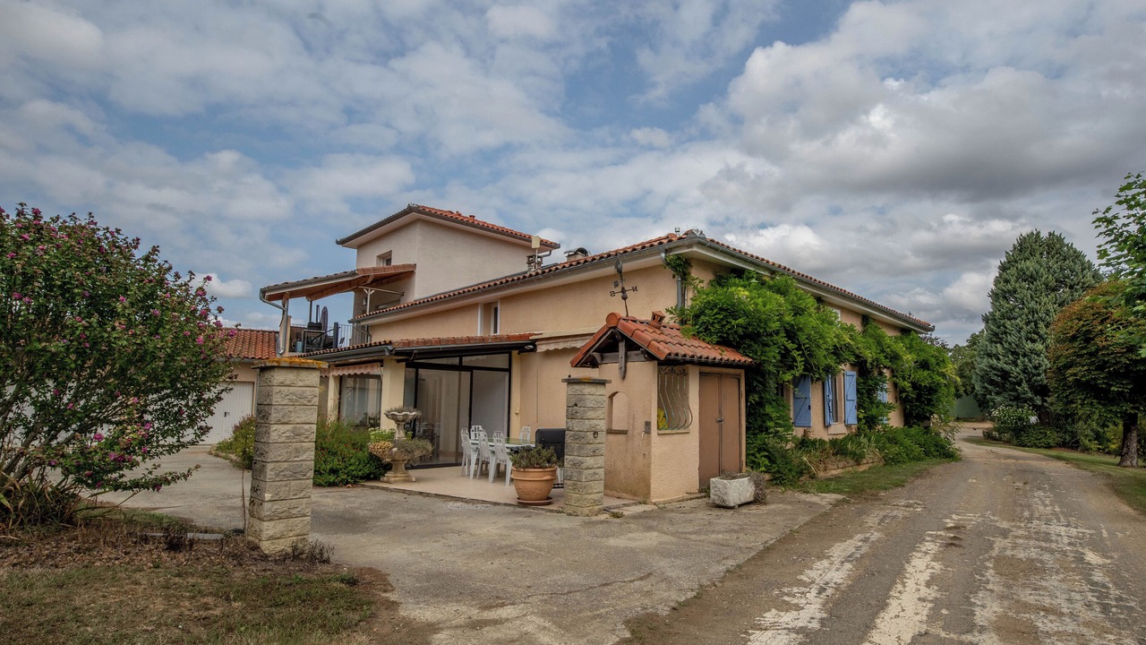 Photo of Outdoor in Saux-et-Pomarede
