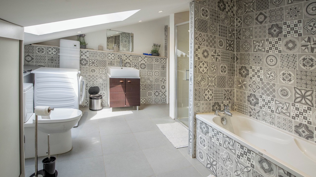 Photo of Bathroom in Saux-et-Pomarede