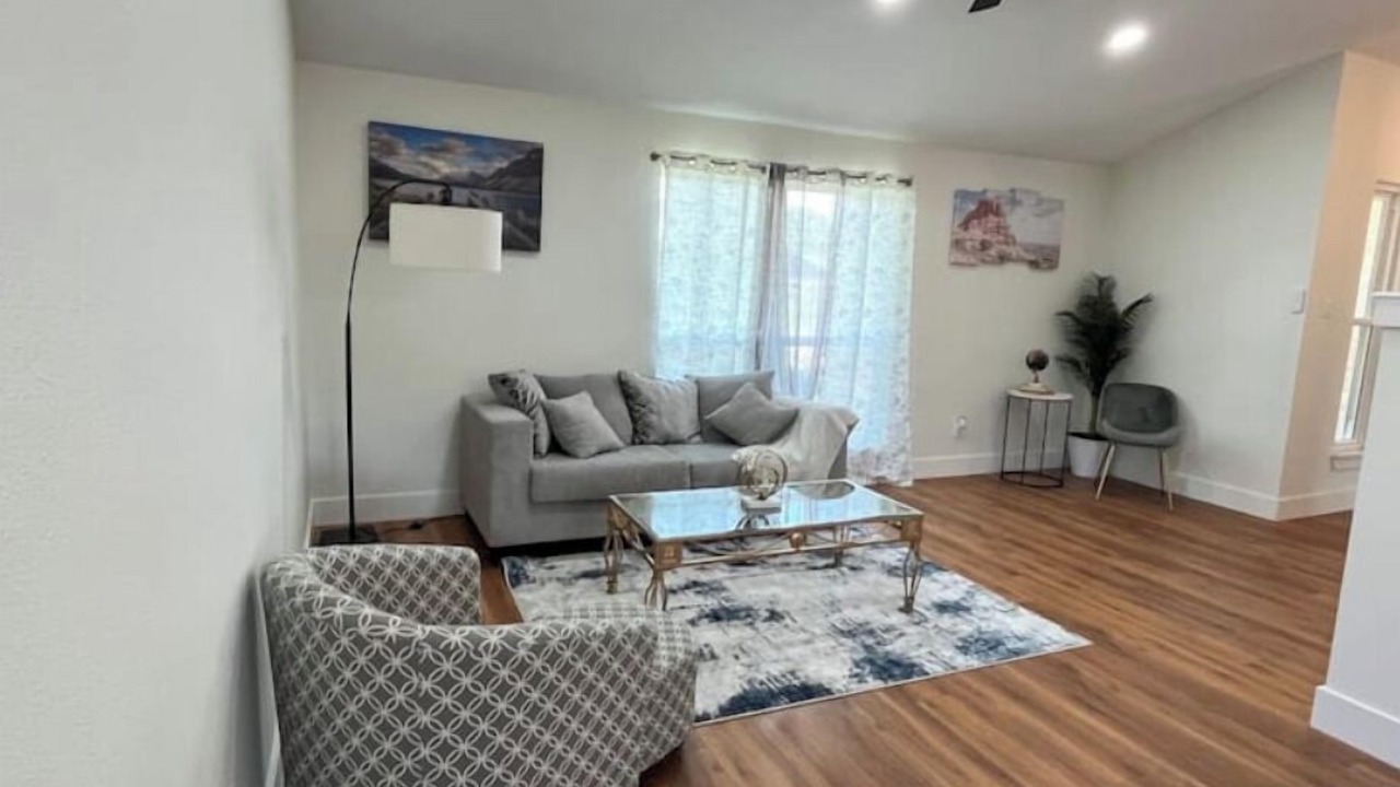 Photo of Livingroom in Houston