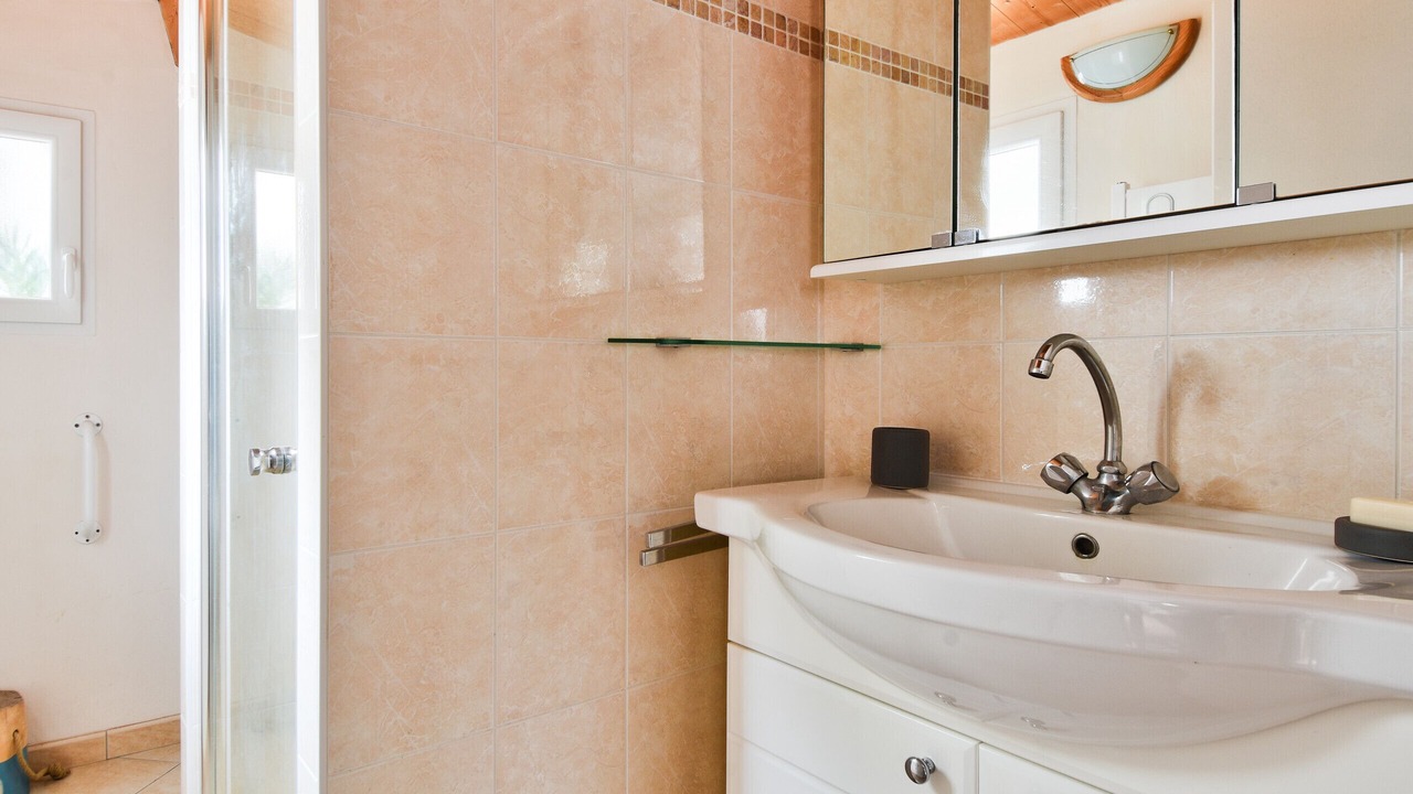 Photo of Bathroom in La Gueriniere