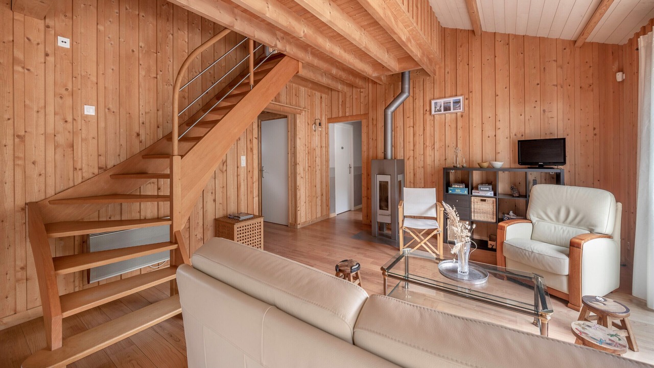Photo of Livingroom in Saint-Michel-Chef-Chef