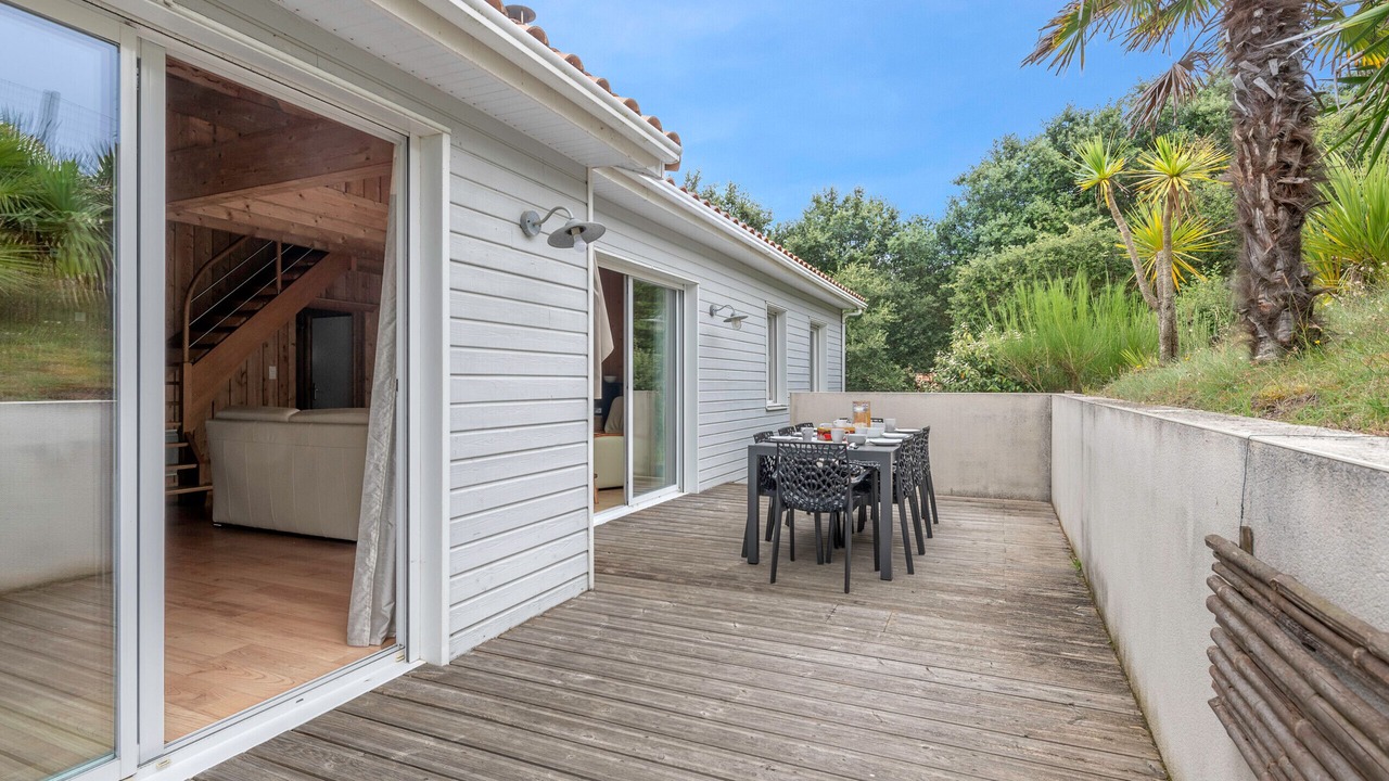 Photo of Outdoor in Saint-Michel-Chef-Chef