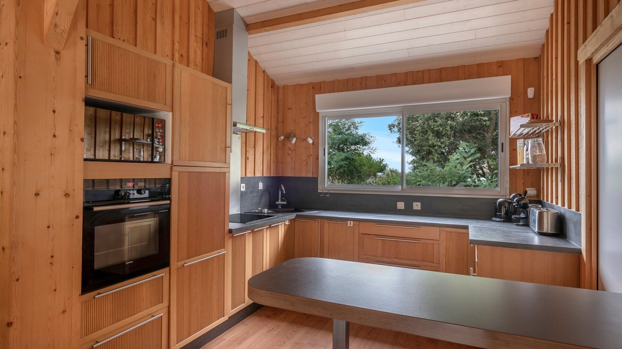 Photo of Kitchen in Saint-Michel-Chef-Chef