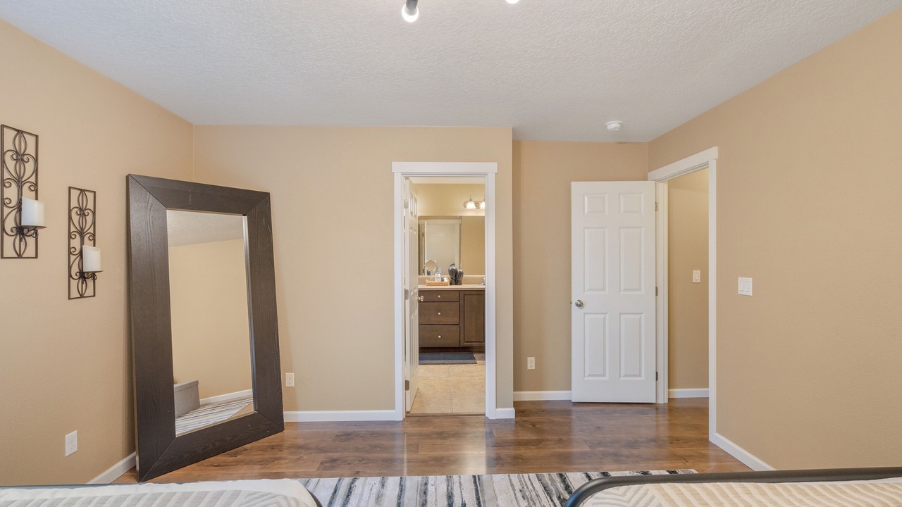 Photo of Bedroom in Mount Tabor