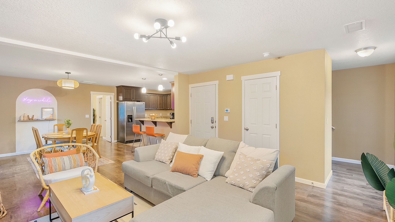 Photo of Livingroom in Mount Tabor