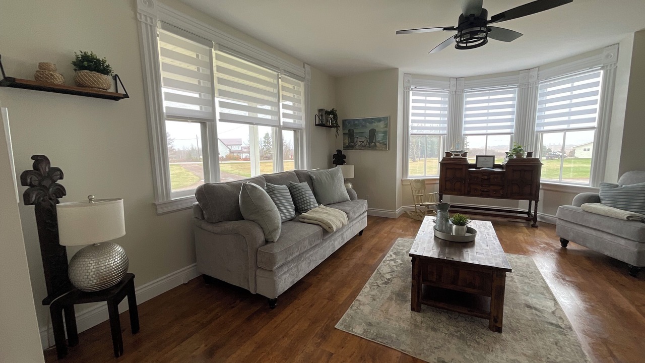 Photo of Livingroom in Augustine Cove