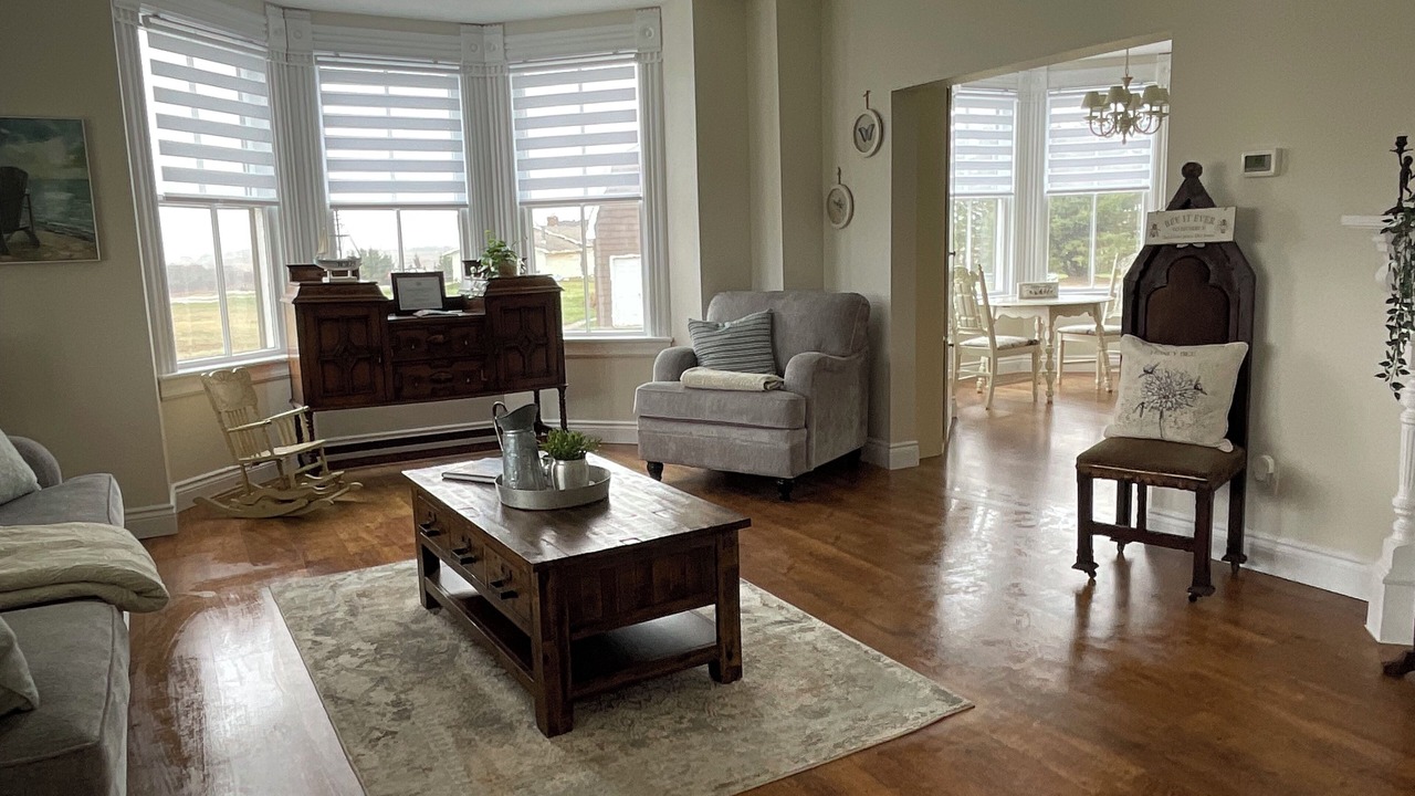 Photo of Livingroom in Augustine Cove
