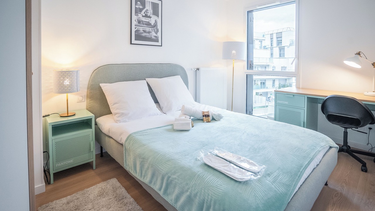 Photo of Bedroom in Arcueil