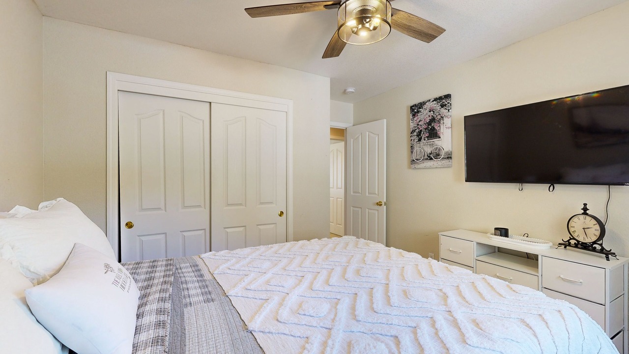 Photo of Bedroom in Copperopolis