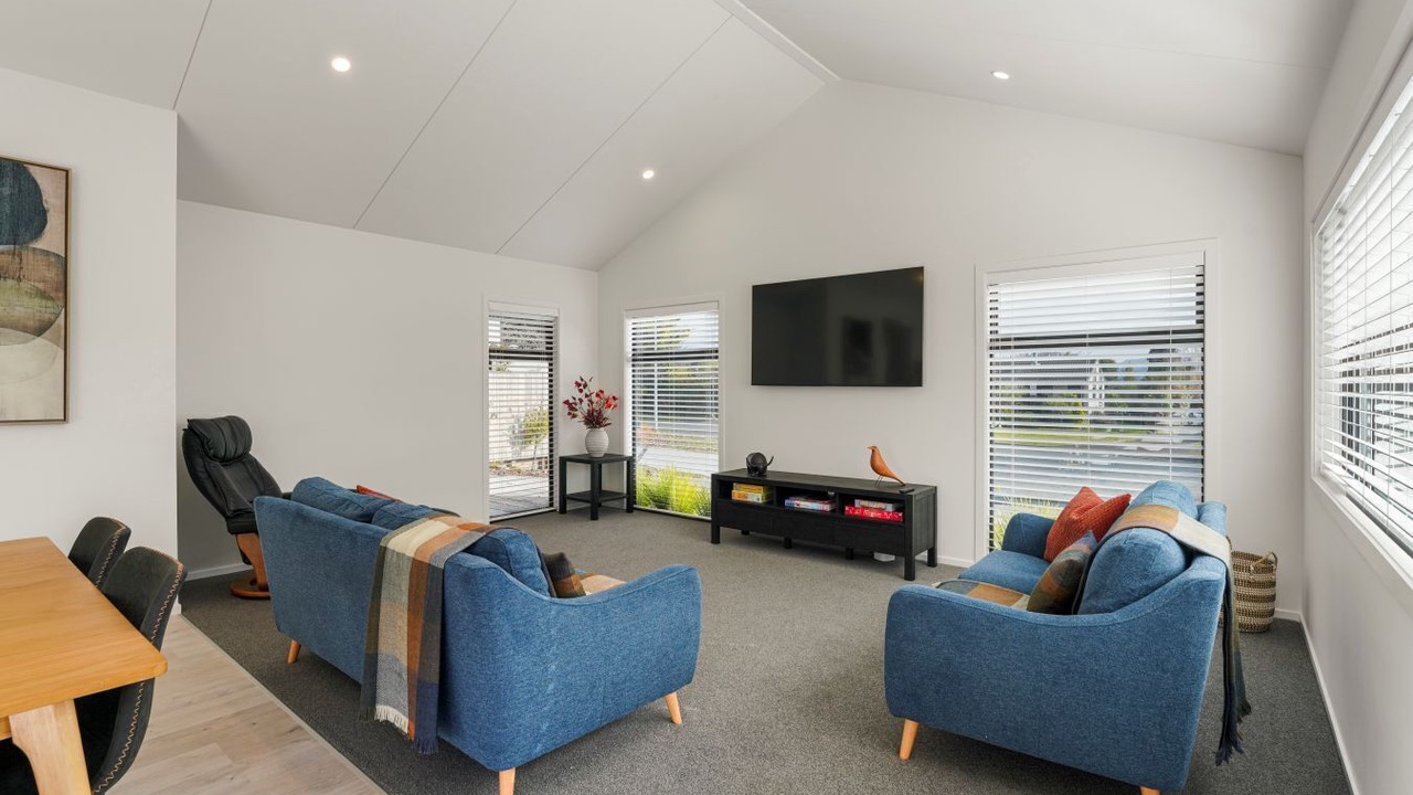 Photo of Livingroom in Rainbow Point