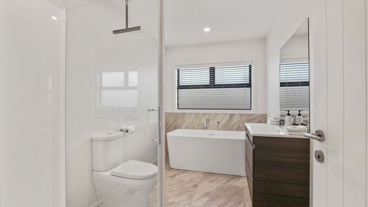 Photo of Bathroom in Rainbow Point