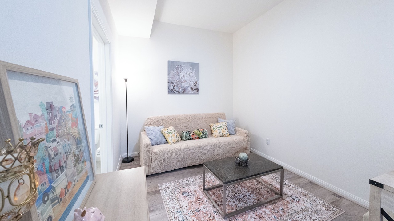 Photo of Livingroom in Katy