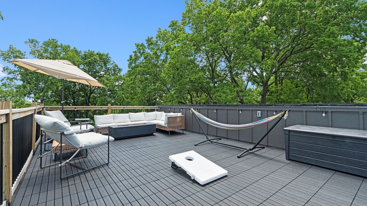 Photo of Patio Balcony in Shawnee Heights