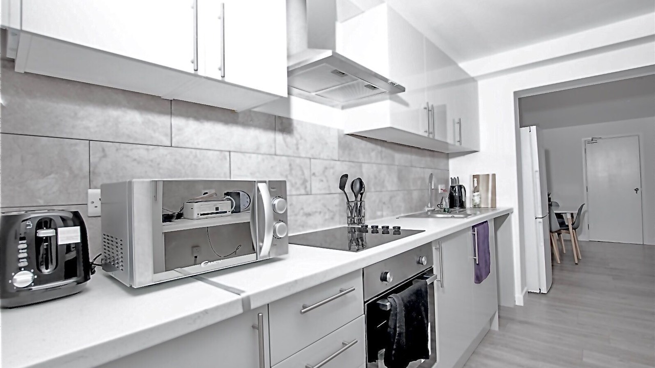 Photo of Kitchen in Broad Green