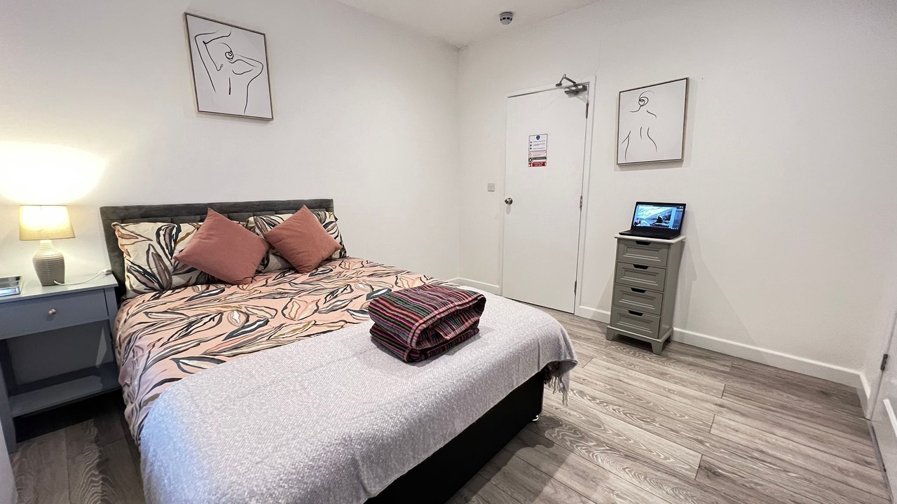 Photo of Bedroom in Broad Green