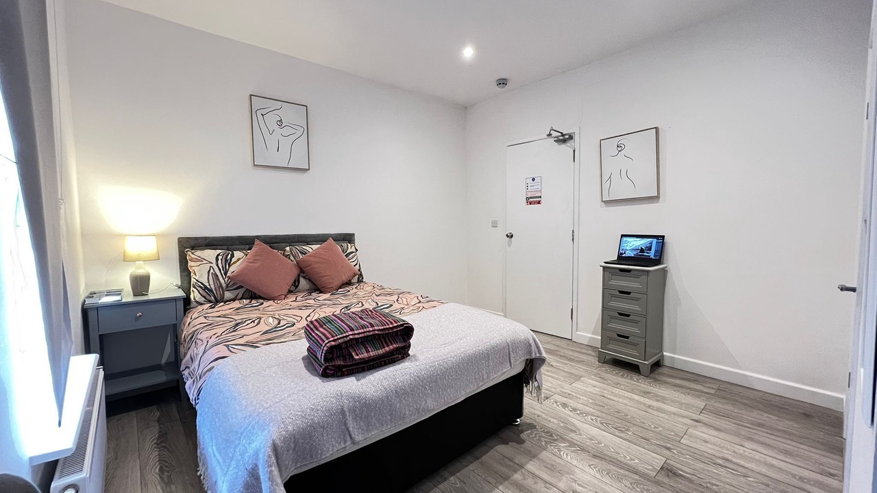 Photo of Bedroom in Broad Green