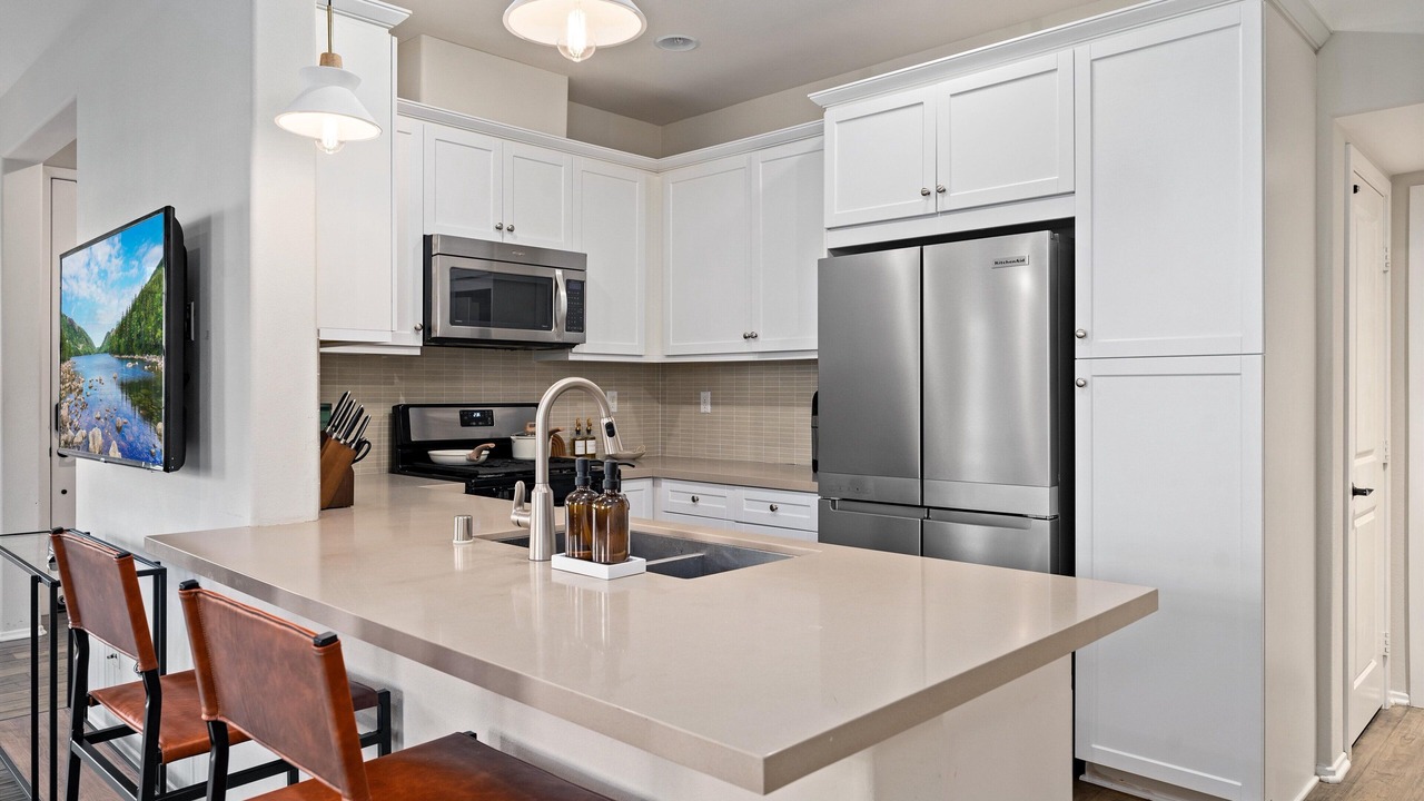 Photo of Kitchen in Anaheim Colony Historic District