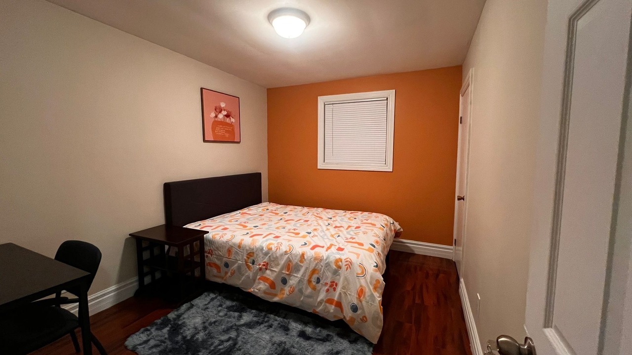 Photo of Bedroom in South Central