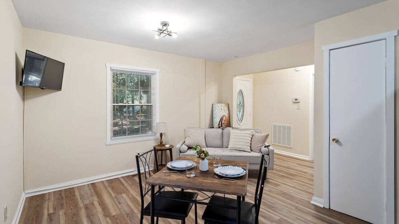 Photo of Livingroom in Fuquay-Varina