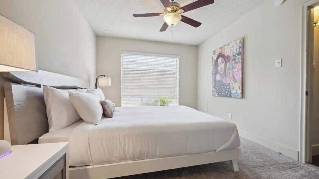 Photo of Bedroom in Uptown