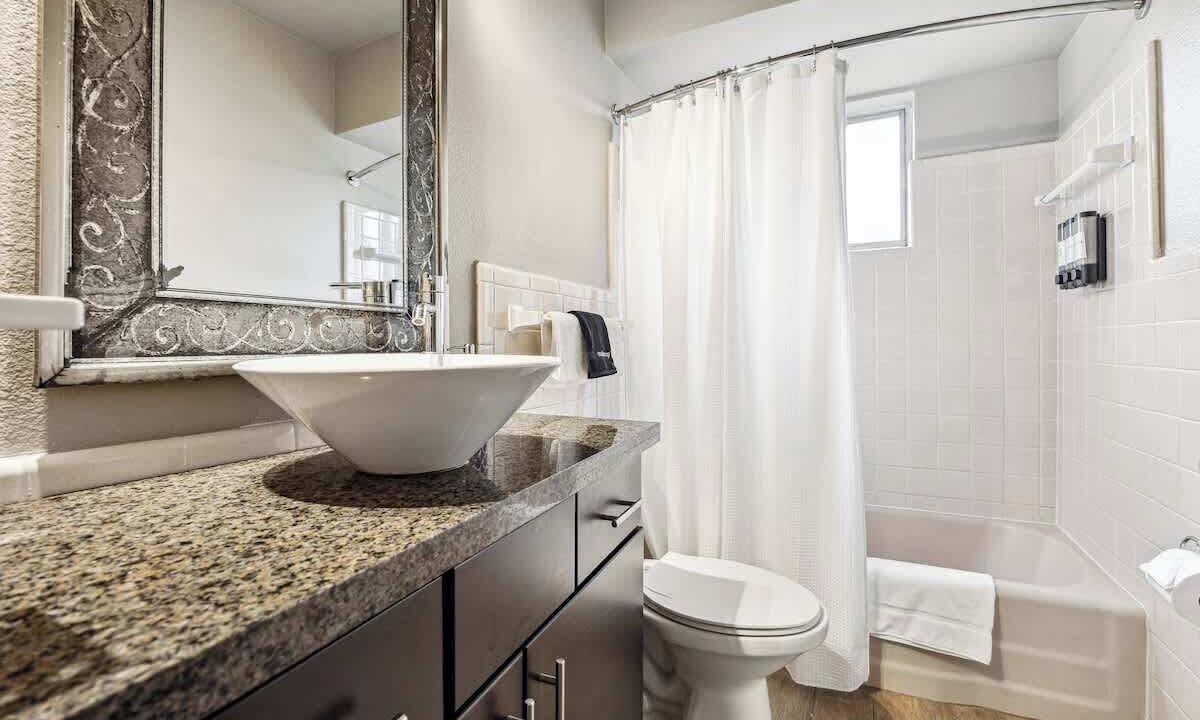 Photo of Bathroom in Uptown