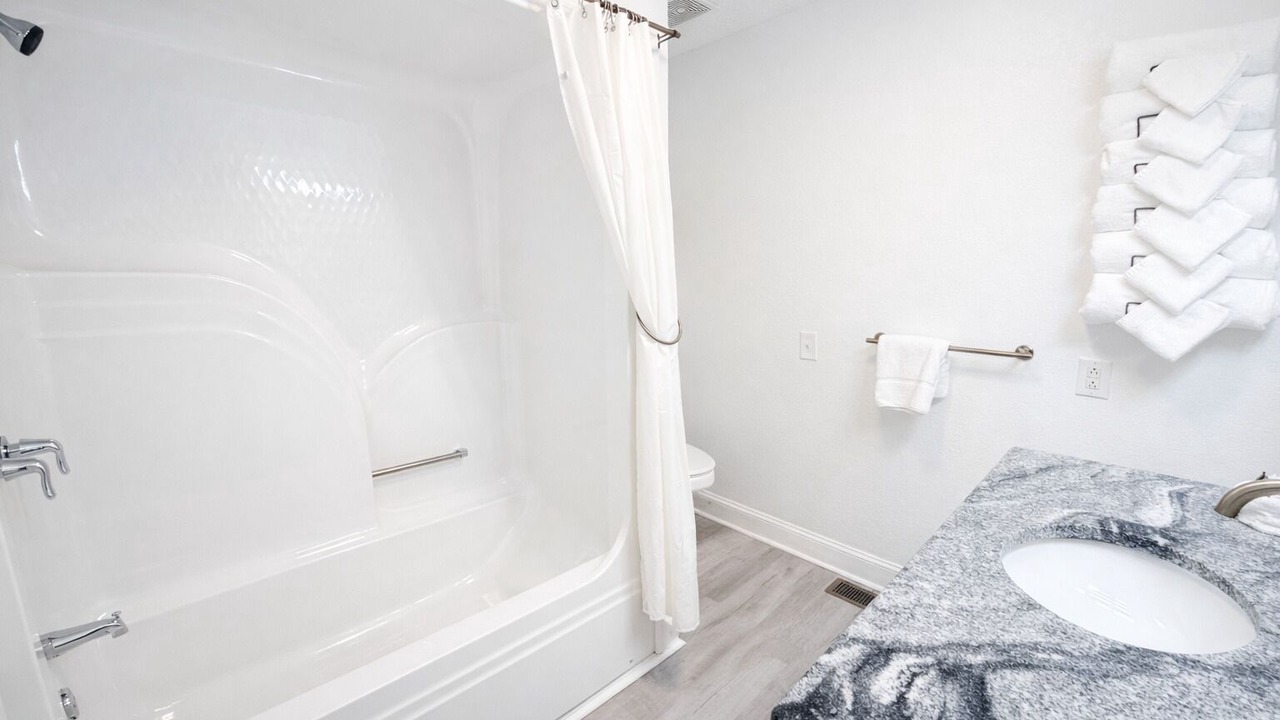 Photo of Bathroom in Monteagle
