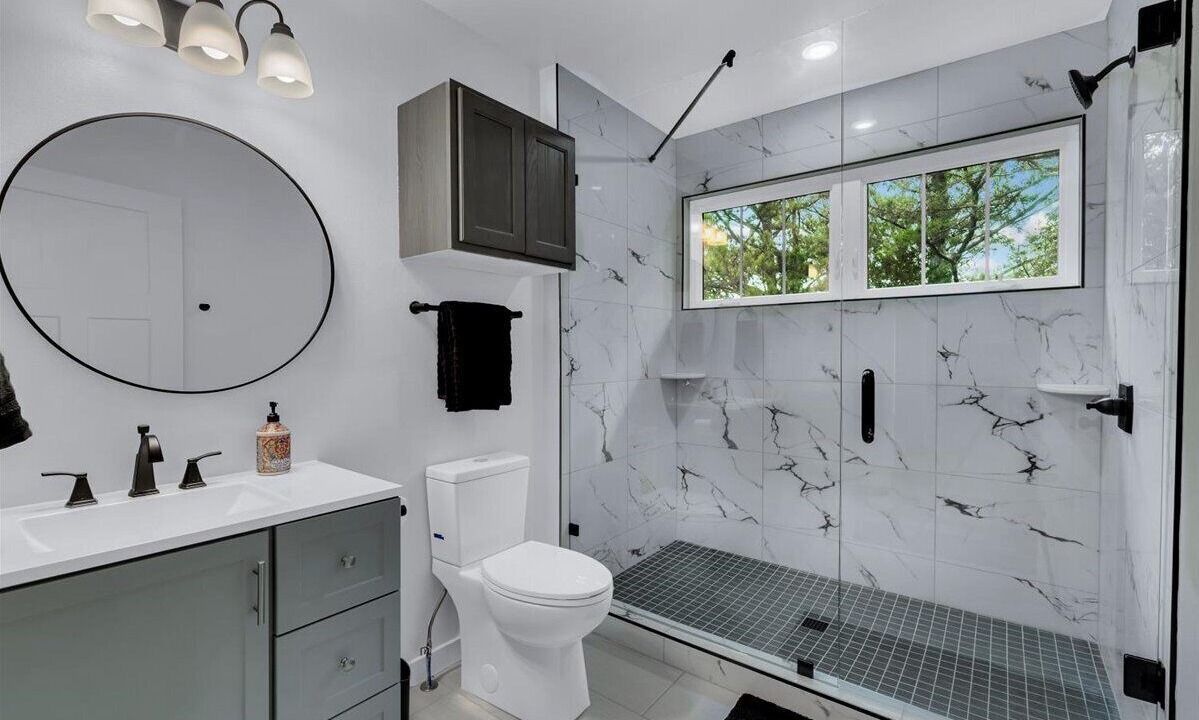 Photo of Bathroom in Eureka Springs