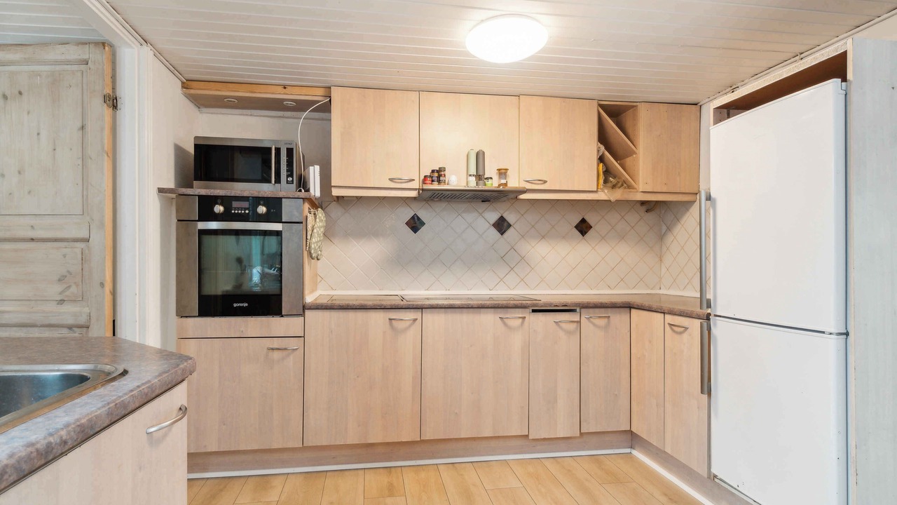 Photo of Others in Ronne