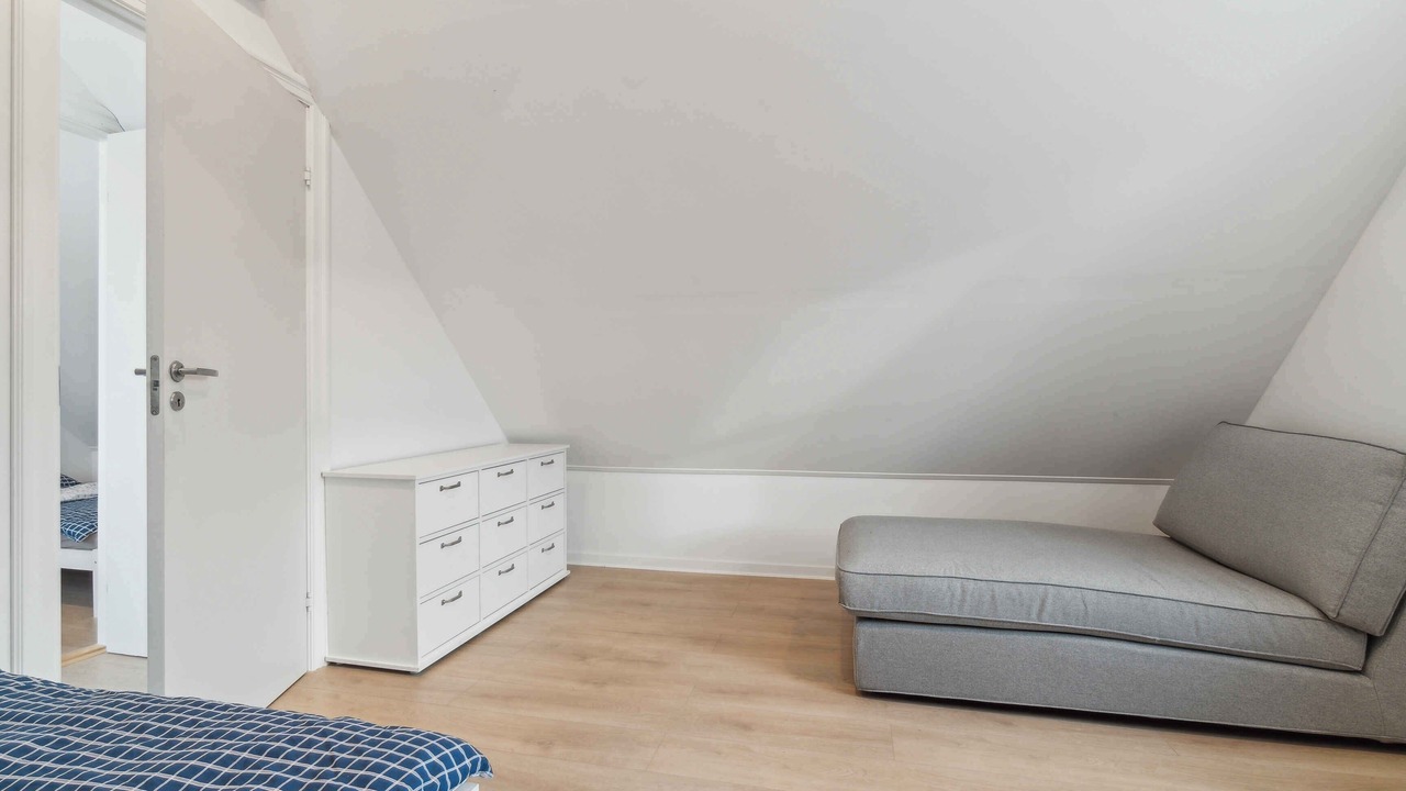 Photo of Others in Ronne