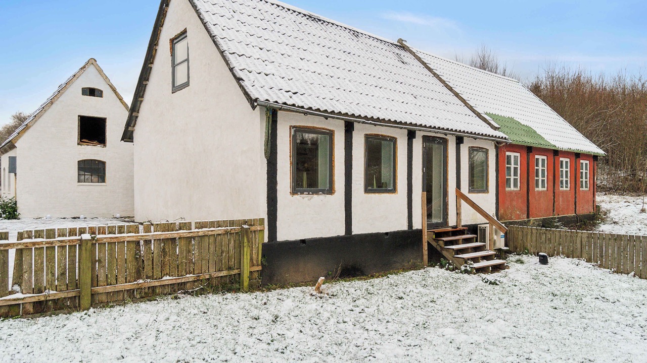 Photo of Others in Ronne