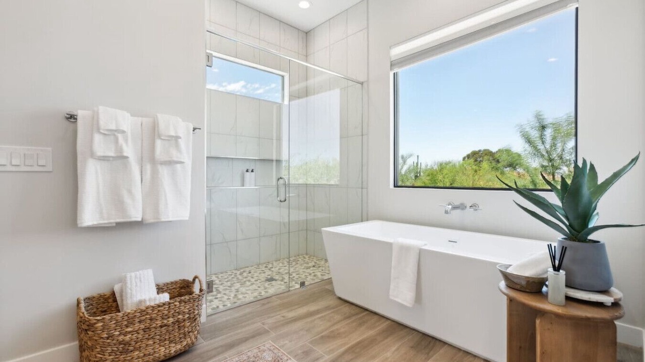 Photo of Bathroom in Pinnacle Peak