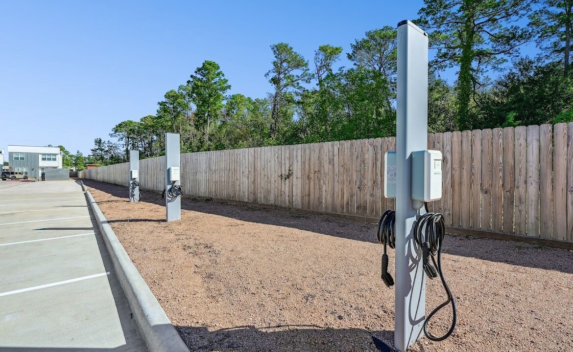 Photo of Outdoor in Greater Greenspoint