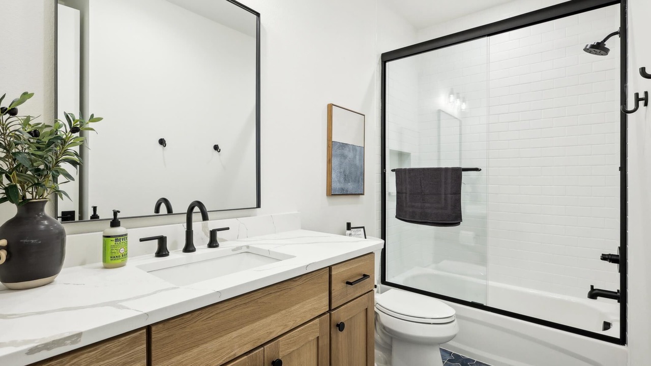 Photo of Bathroom in Palo Pinto County