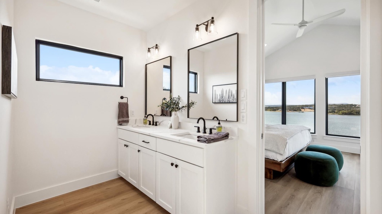 Photo of Bathroom in Palo Pinto County