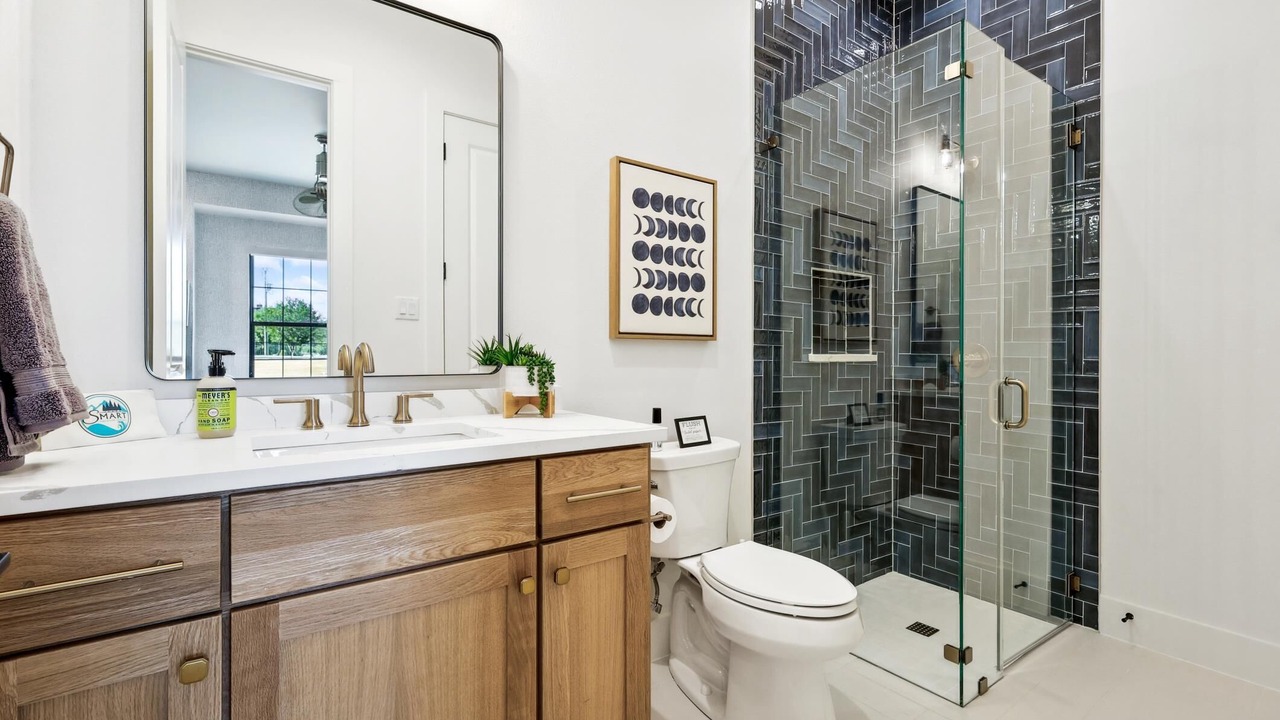 Photo of Bathroom in Palo Pinto County