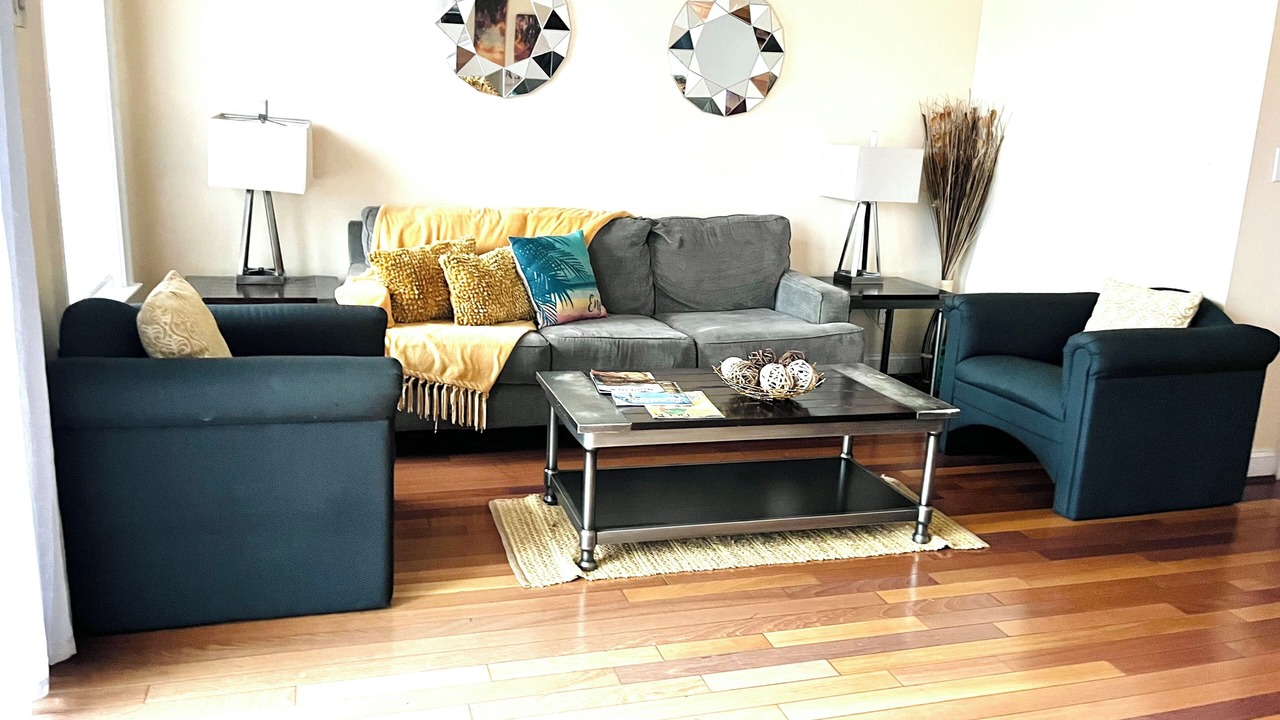 Photo of Livingroom in North Camellia Acres